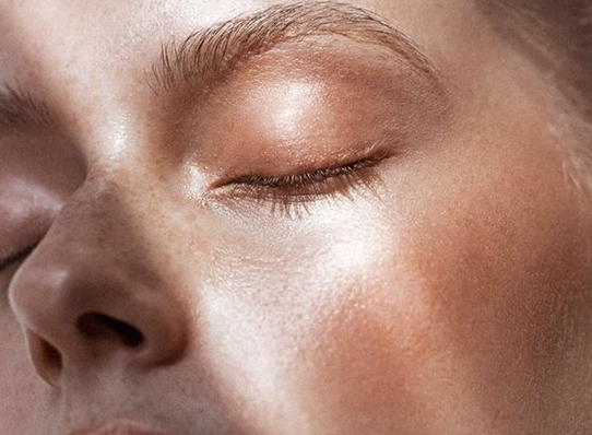 photorajeunissement: effet"glow up" 